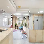 לינה וארוחת בוקר Faros 3*