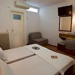 Faros העיירה רתימנו