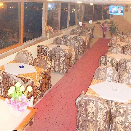 B&B Faros 3*