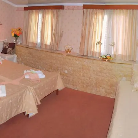 B&B Faros 레팀노
