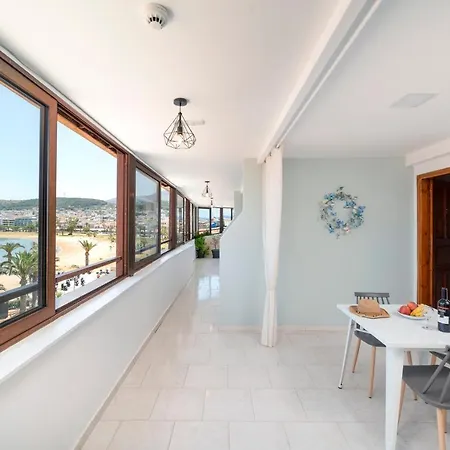 Faros Bed & Breakfast 3*